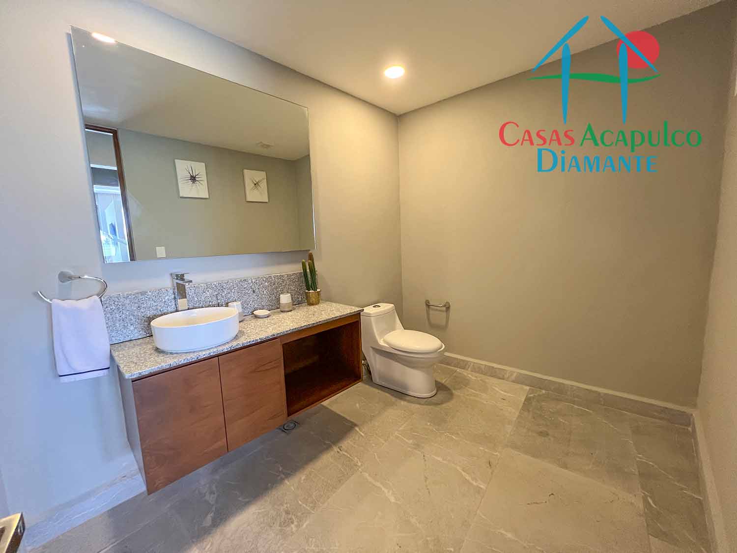 Marelas casa 2 - Baño de visitas 1